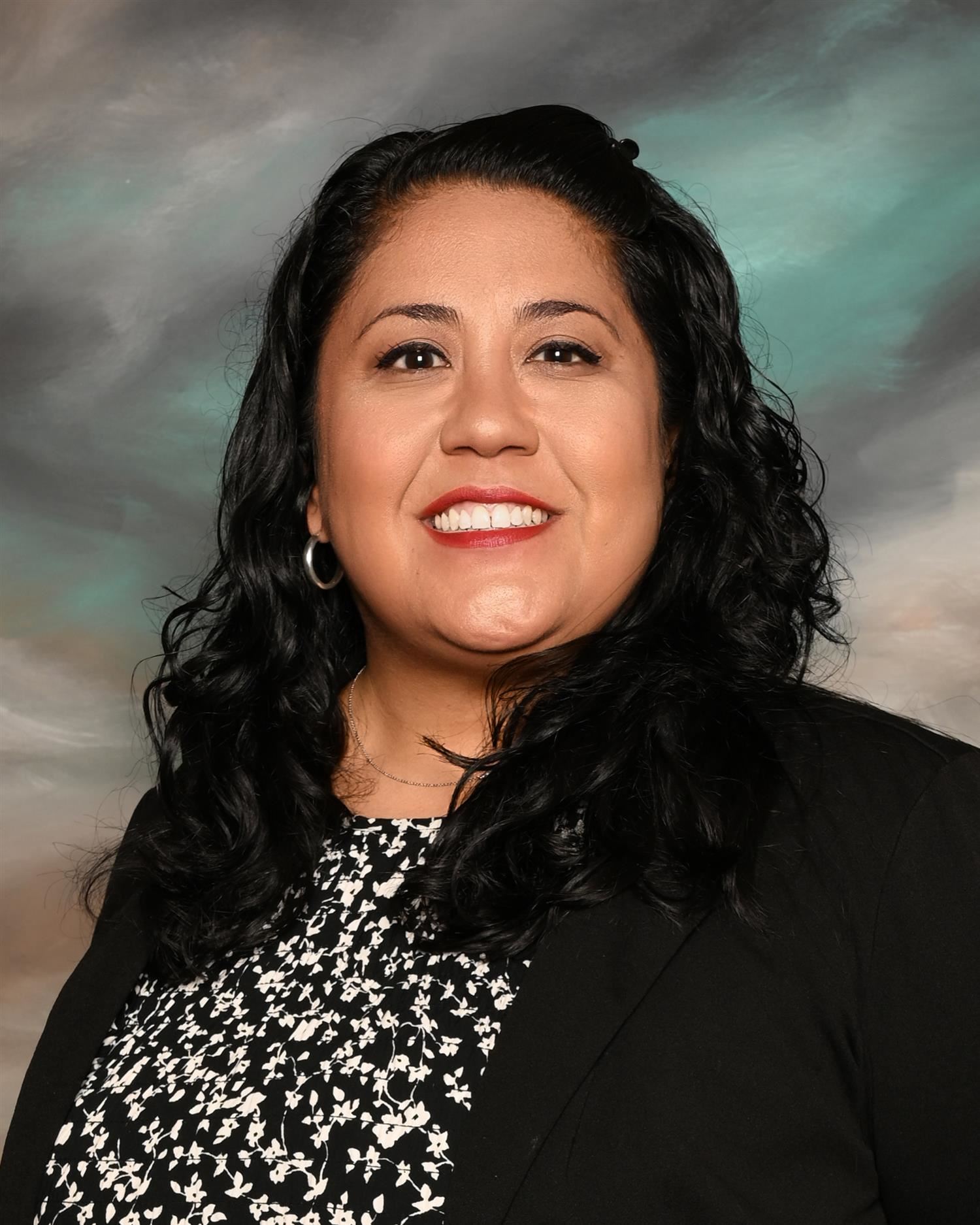 Dr. Adriana Gonzalez